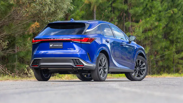 Lexus RX 350 F Sport 2023 rear 3/4