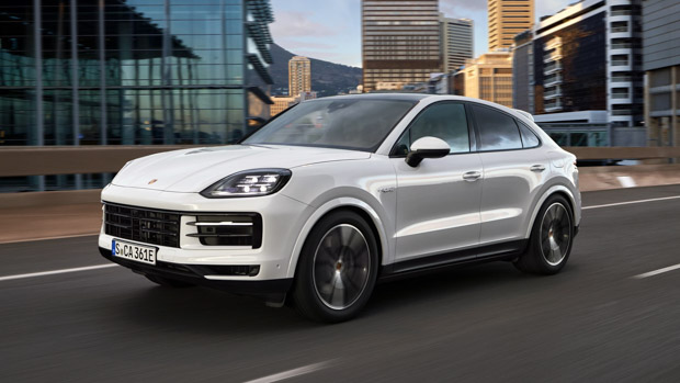 Porsche Cayenne 2024: update brings fresh tech and more power to high-performance SUV