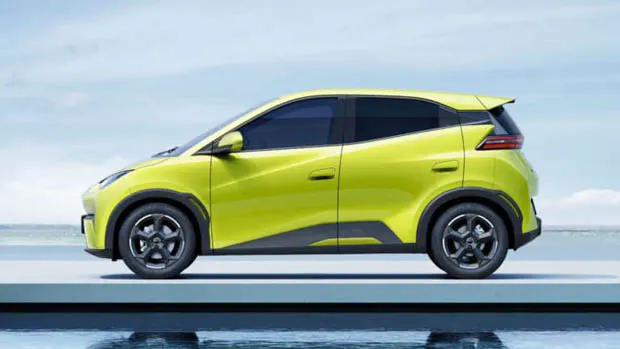 2023 BYD Seagull side profile static green
