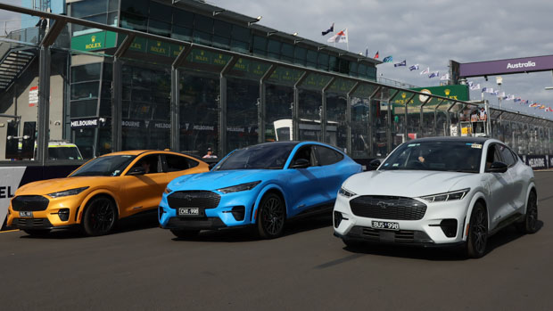Ford Mustang Mach-E 2023: online reservations to open for electric midsize SUV