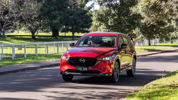 Mazda CX-5 GT SP Turbo 2023 driving front close 2