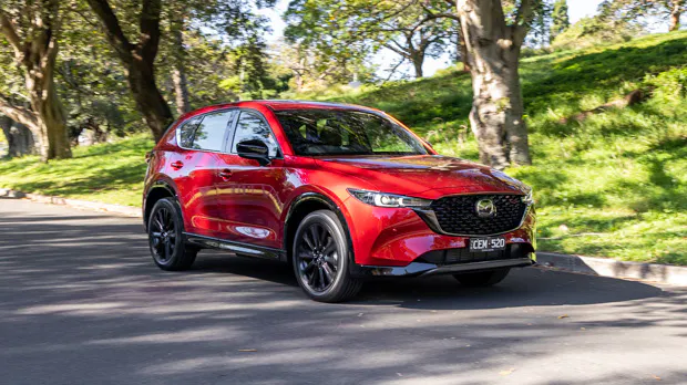 Mazda CX-5 GT SP Turbo 2023 driving front