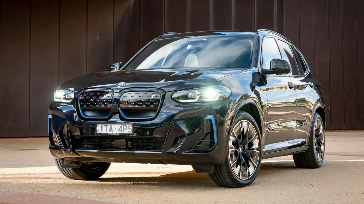 BMW iX3 2023: dual-motor AWD variant likely to wait until next generation EV arrives