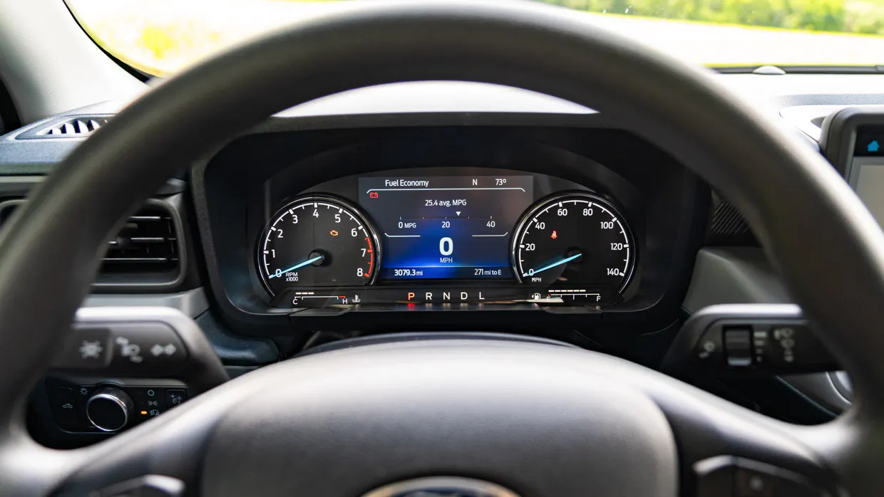 Ford Maverick Tremor 2023 interior digital dash