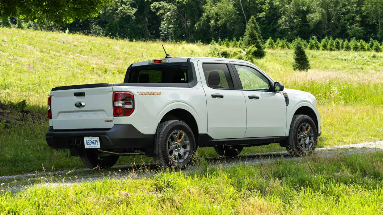 Ford Maverick Tremor 2023 rear 3/4 4