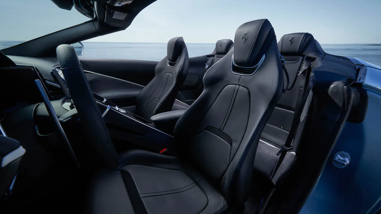 2023 Ferrari Roma Spider interior seat layout