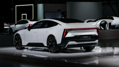 Polestar 5 unveiled: 650kW and 900Nm electric liftback promises extra-fast charging tech