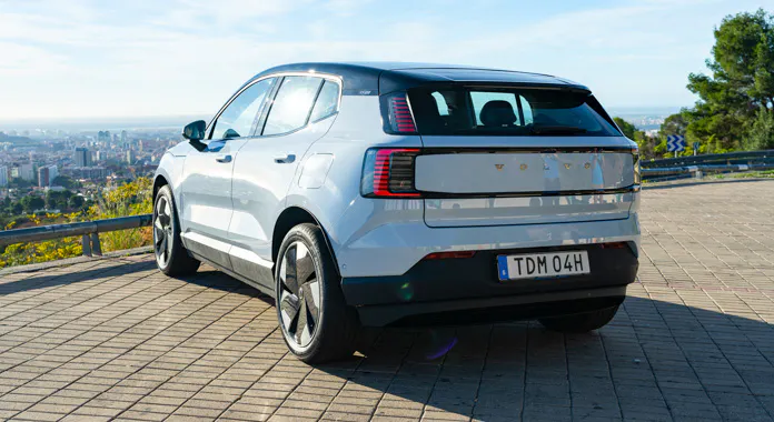 EX30