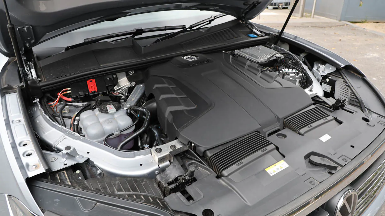 Volkswagen Touareg 170TDI 2024 engine