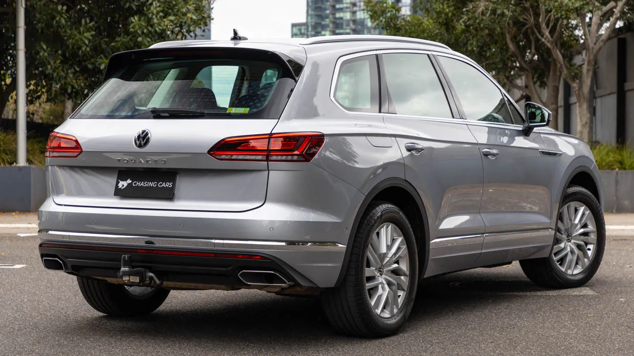Volkswagen Touareg 170TDI 2024 rear 3/4