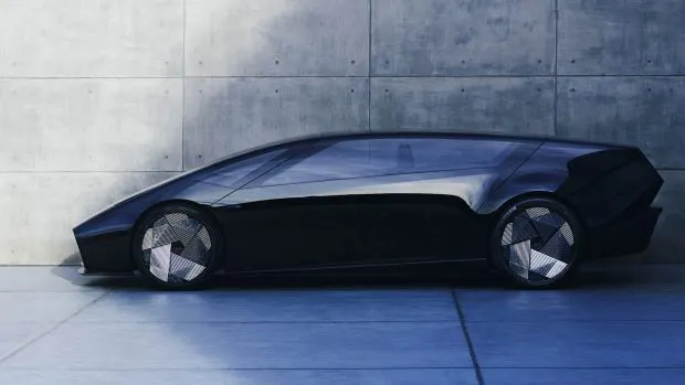 2026 Honda Saloon EV side angle static
