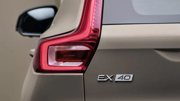Car news, 21 Feb '24: Toyota Hilux 48-volt priced, Cupra reveals Born VZ, and more