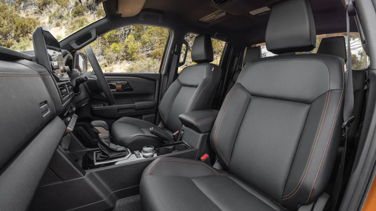 Mitsubishi Triton GSR 2024 interior front seat