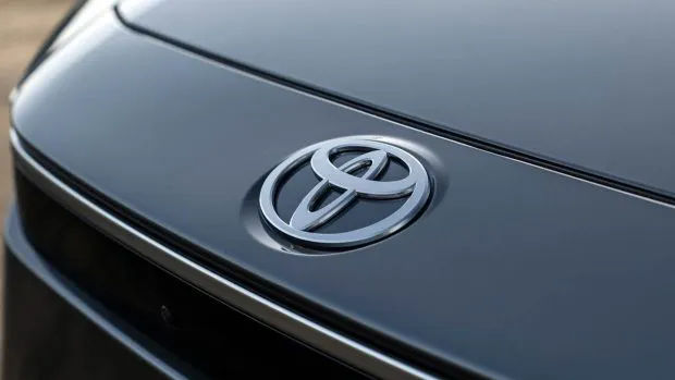 Toyota, Honda, Nissan and other carmakers face big disruptions from recent Japanese earthquake