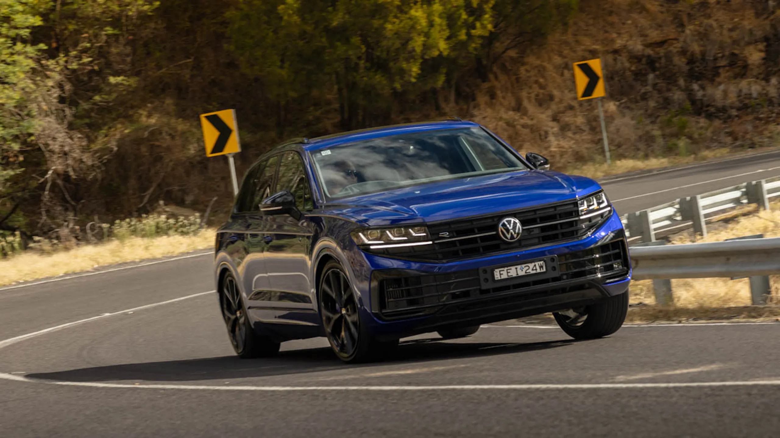 Volkswagen Touareg 2024: big price cut confirmed for facelifted SUV