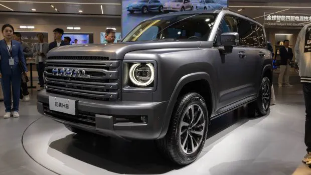 2024 GWM Haval H9 front 3/4 on display at show