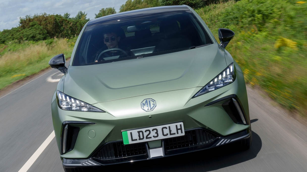 Car news today: China fights back with proposed tariffs for EU ICE cars, BMW’s 1 Series hatch will get an i1 electric sibling, and more – 21 June 2024