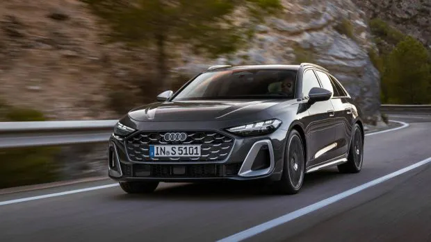 2025 Audi S5 Avant front 3/4 driving shot