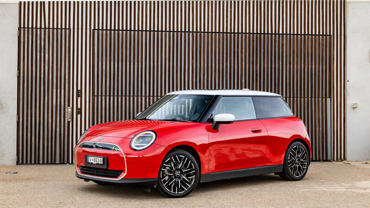 2024 Mini Cooper SE side angle static shot 2