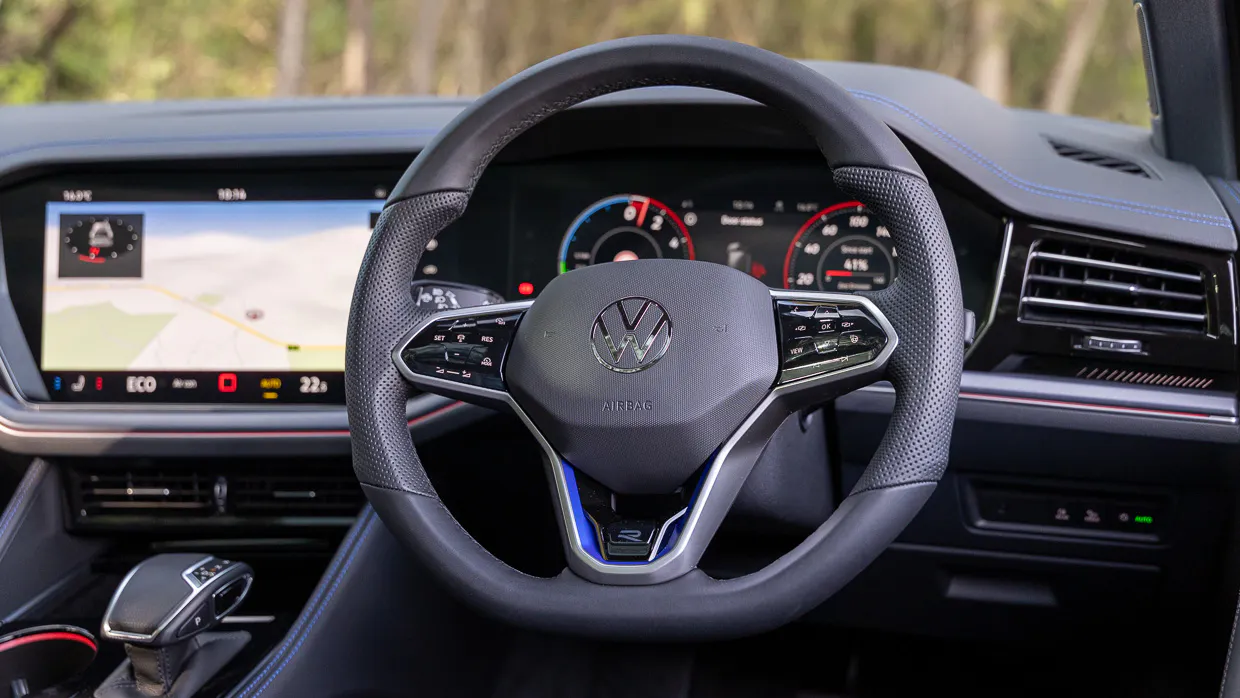 Volkswagen Touareg R 2024 interior steering wheel
