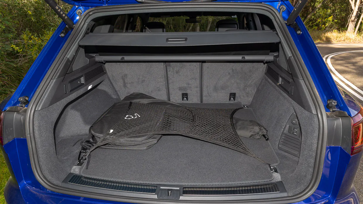 Volkswagen Touareg R 2024 interior boot