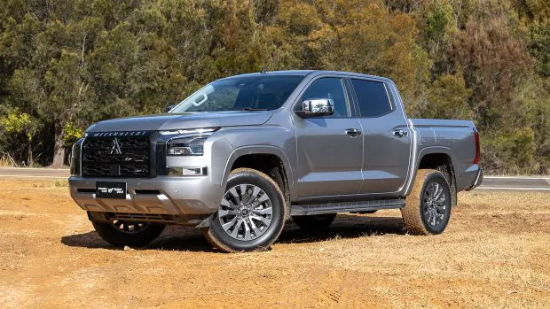 2024 Mitsubishi Triton GLS front 3/4 static dirt