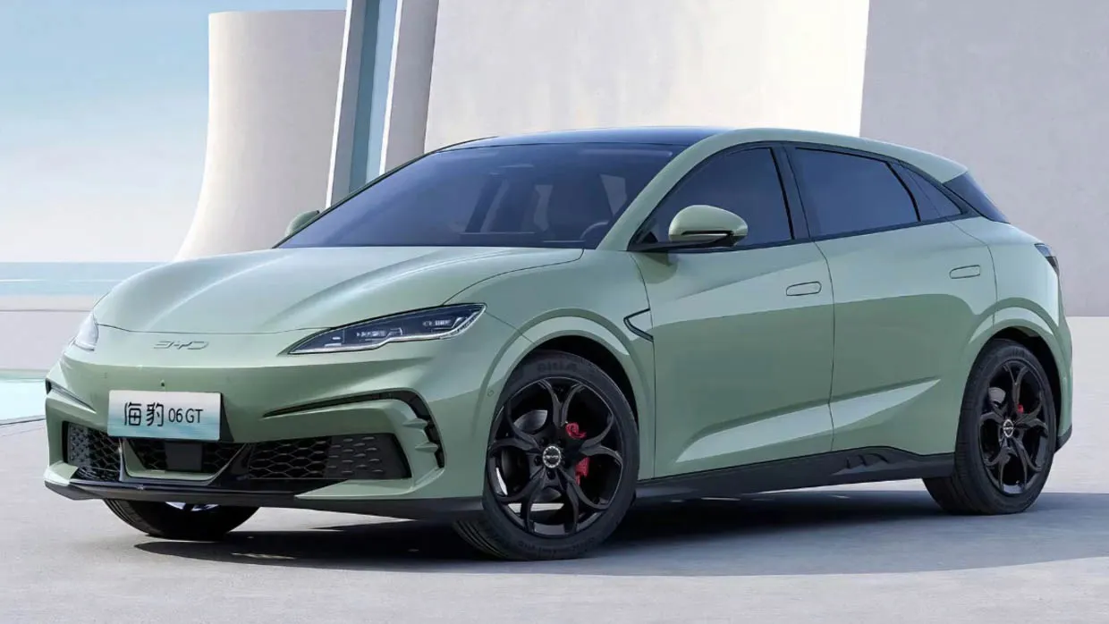 Car news today: BYD developing MG4 XPower rival, Ford building hardcore Bronco Sport Sasquatch off-roader, and more – 27 August 2024