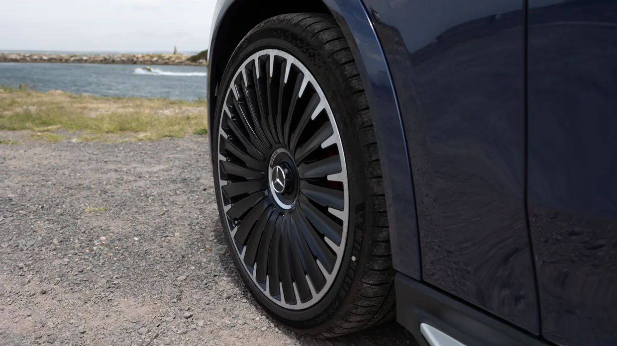 Mercedes-AMG EQE 53 SUV 2025 wheel