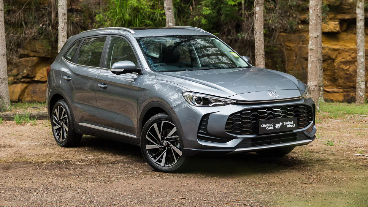 MG ZS Essence Hybrid+ 2025 review