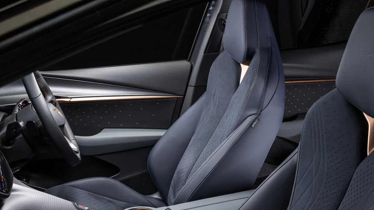 Cupra Tavascan 2025 interior front seats 2
