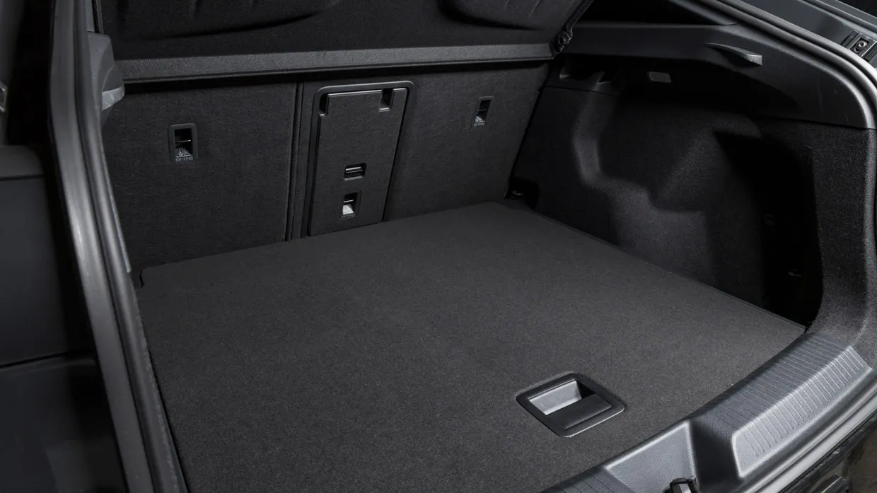 Cupra Tavascan 2025 boot