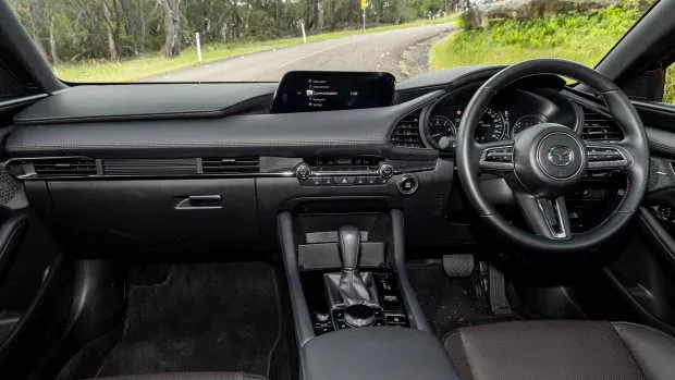 Mazda 3 G25 Astina 2024 interior