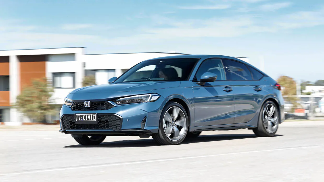Car news today: Honda’s updated Civic hatch goes all-hybrid, Ford will not bring Puma Gen-E to Australia, and more – 4 December 2024