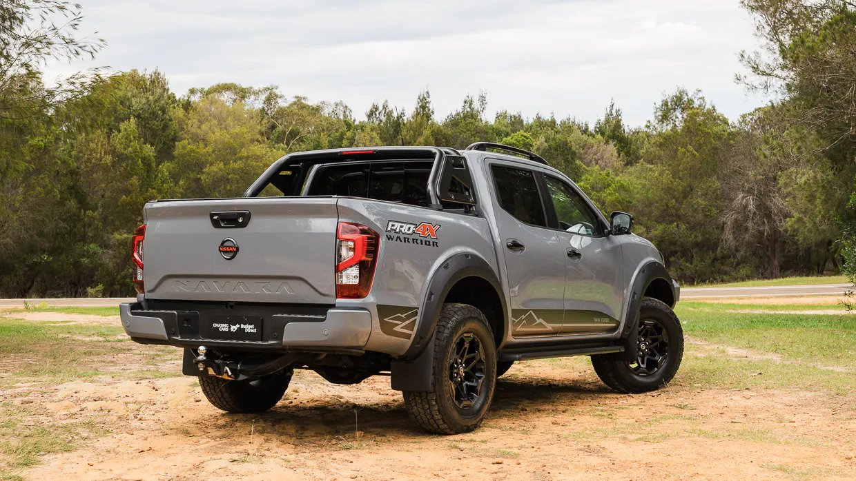 Nissan Navara Pro-4X Warrior 2025 rear 3/4