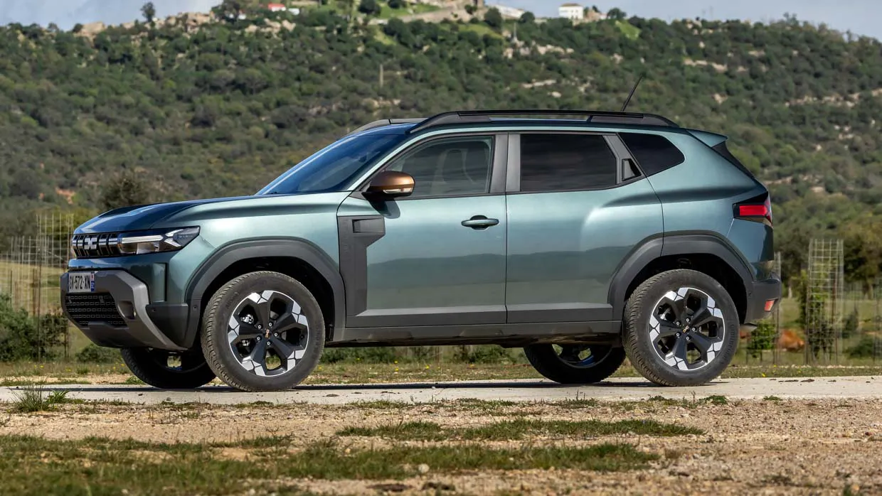 Renault Duster: compact budget SUV better known as a Dacia confirmed at last for Australia Renault Duster: compact budget SUV better known as a Dacia finally confirmed for Australia
