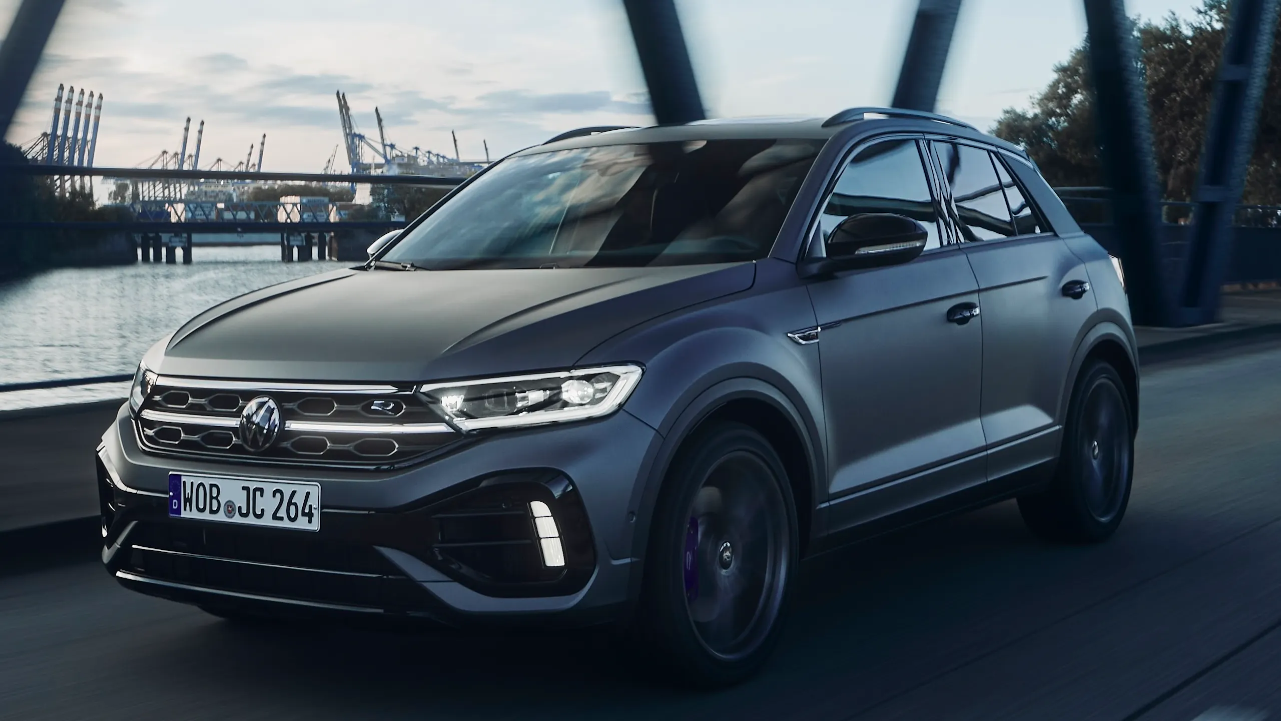 Volkswagen T-Roc R Wolfsburg: special edition released ahead of new-gen small SUV reveal Volkswagen T-Roc R Wolfsburg: special-edition released ahead of new-gen small SUV reveal