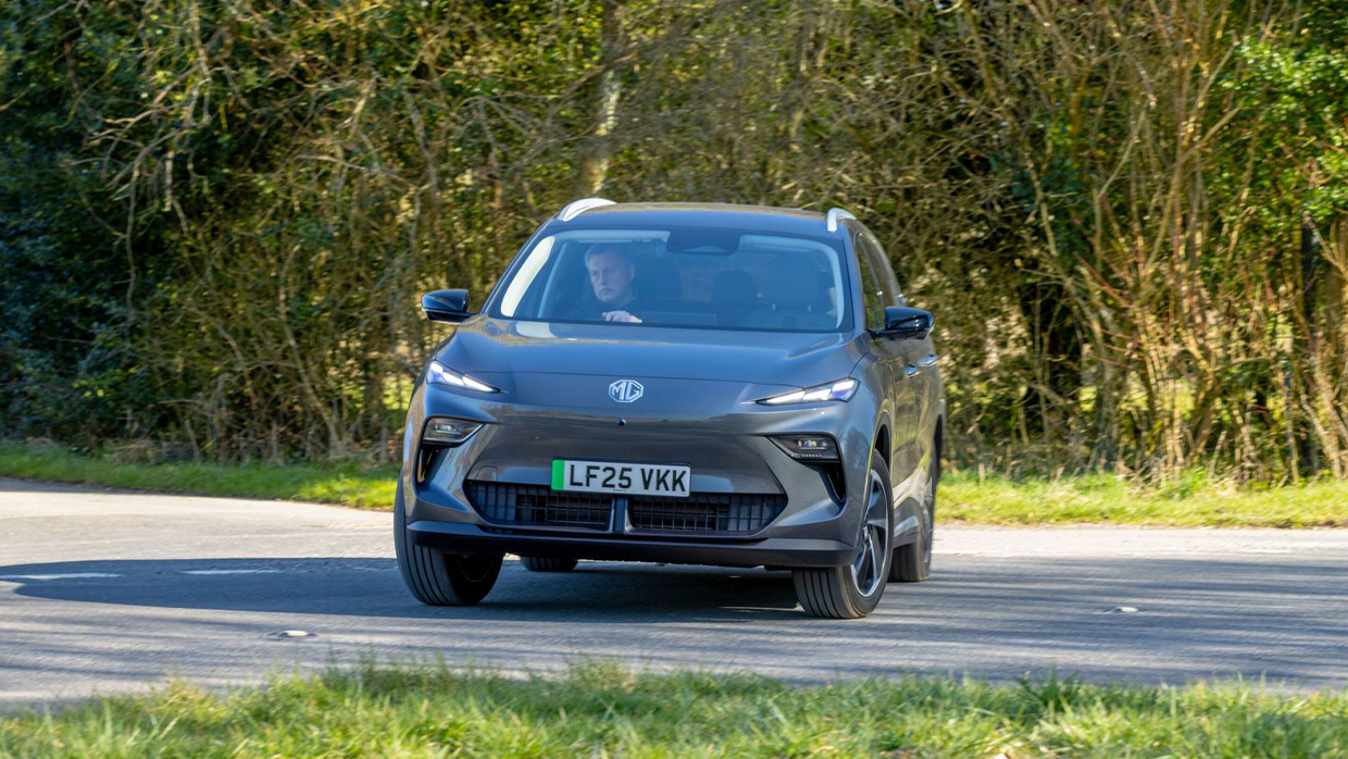 MG S5 pricing and features: ZS EV replacement undercuts BYD Atto 3 and Kia EV3