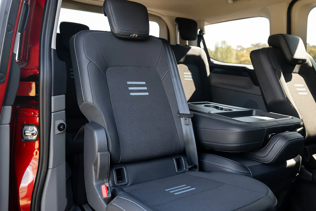 Ford Tourneo Active 2025 back seat