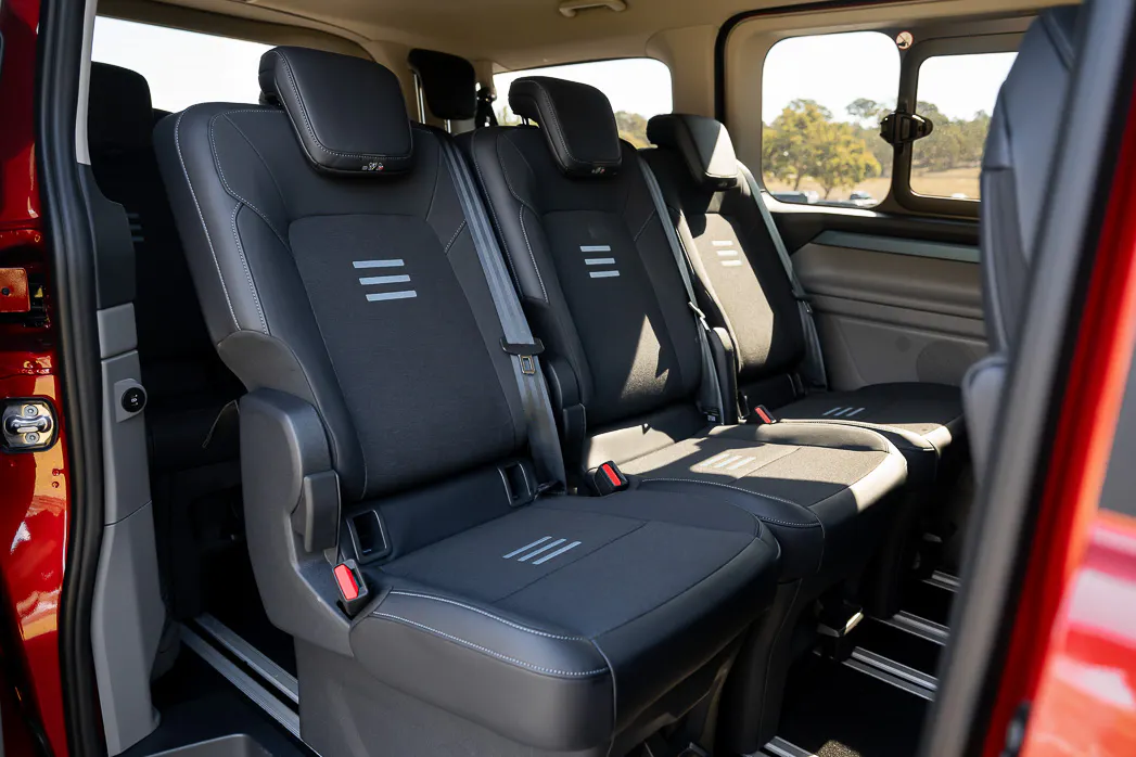 Ford Tourneo Active 2025 back seat 3