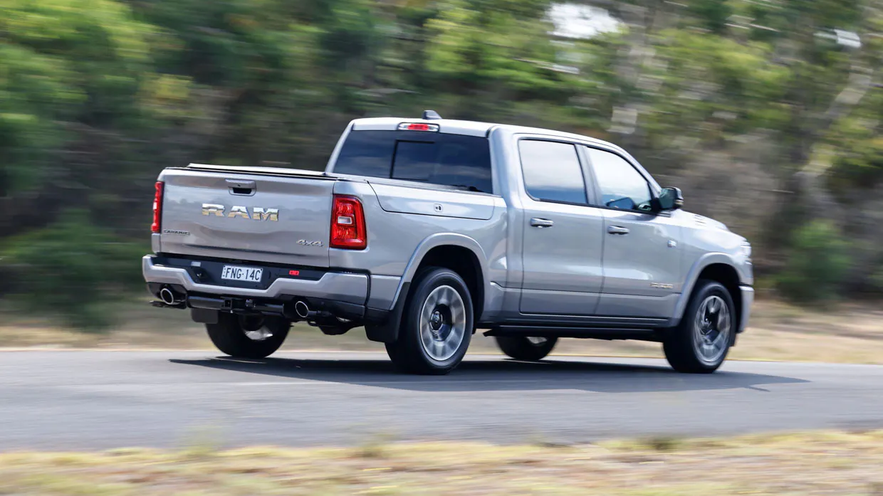 2025 Ram 1500 rear 3/4 roller