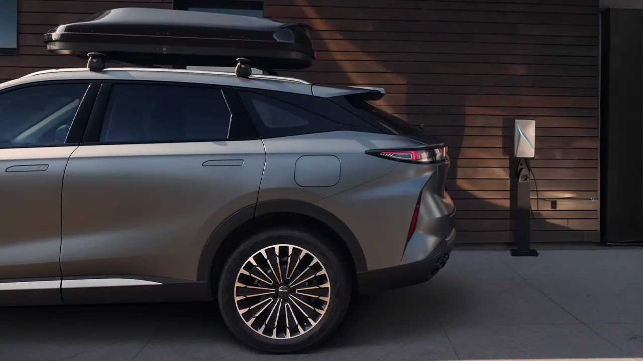 Premium Chinese mid-size SUV coming to rival Toyota RAV4 and Mitsubishi Outlander: Chery Omoda 9 locked-in