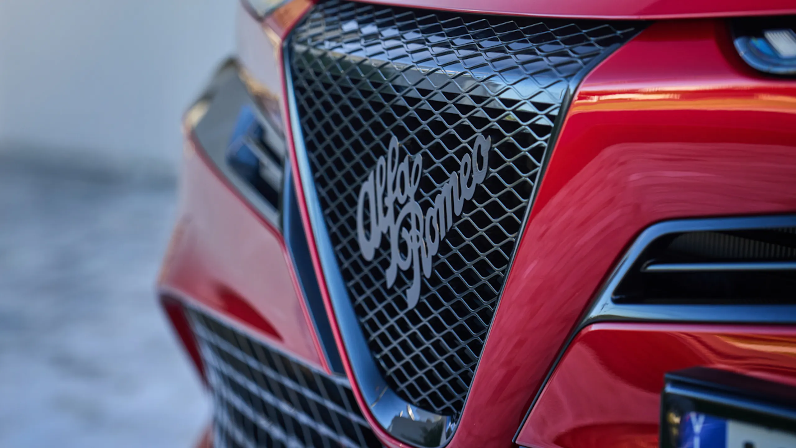Alfa Romeo Junior hybrid and EV 2026 finally arrives to take on the Mini Aceman and Lexus LBX
