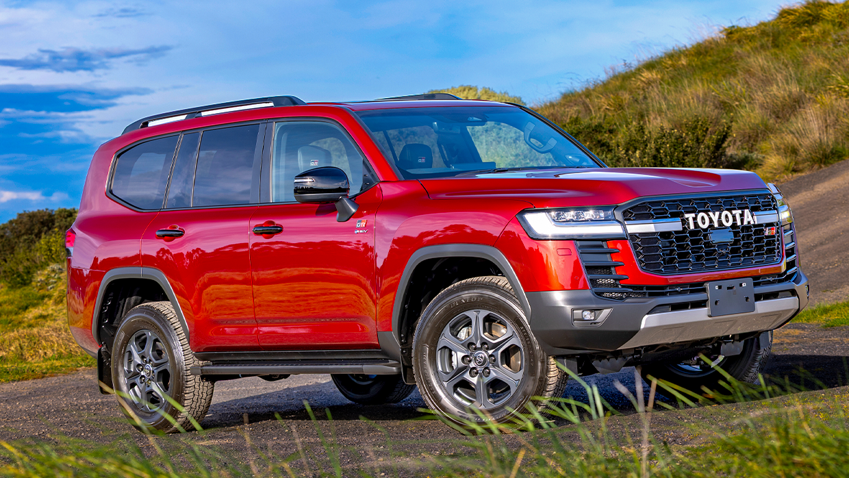 Toyota LandCruiser 300 Series Hybrid 2026: First Drive Review