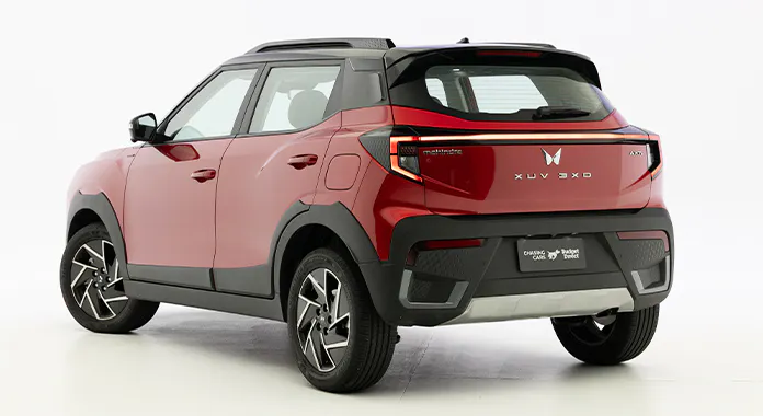 Mahindra XUV3XO