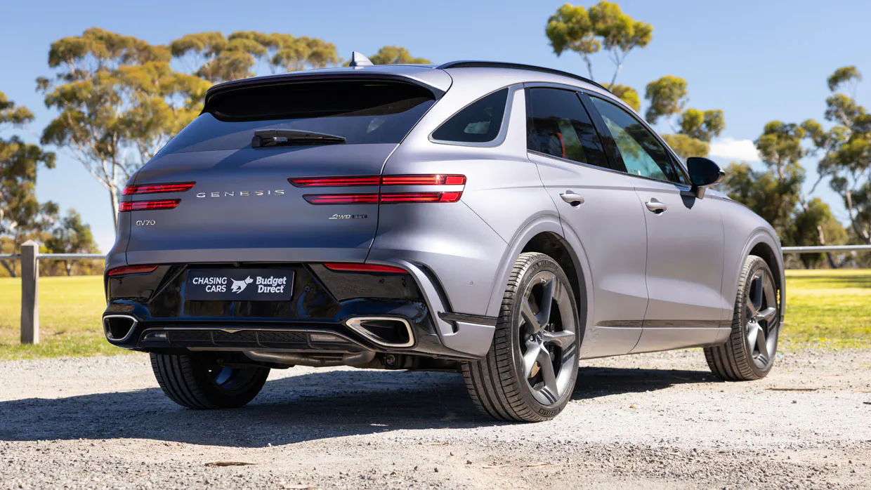 Genesis GV70 3.5 Signature Sport 2025 rear