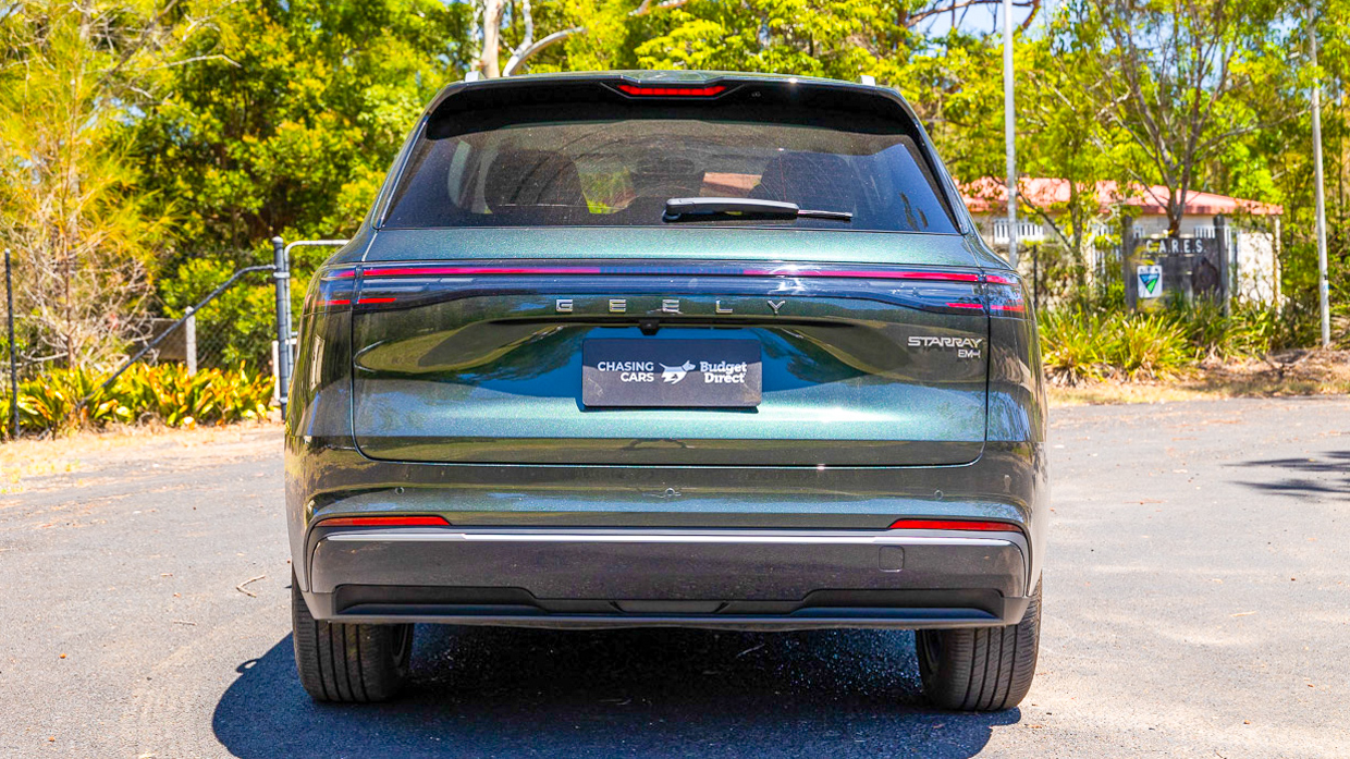 Geely Starray EM-i AWD: Outlander and Sealion 6 gain direct AWD PHEV SUV rival