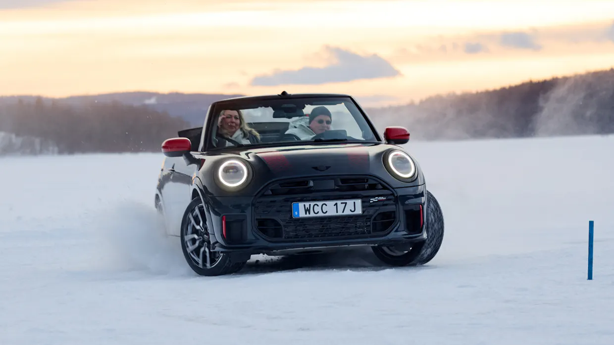Mini Cooper S Convertible 2026 review — ice driving