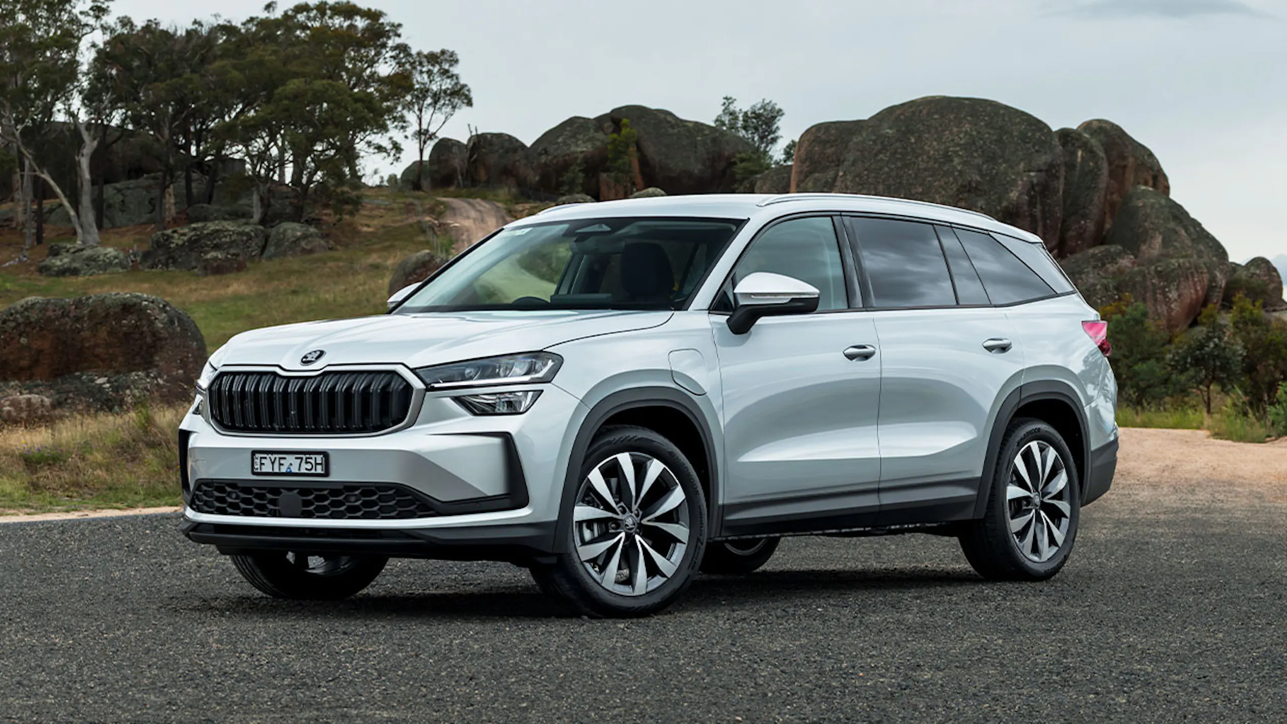 Skoda Kodiaq Select PHEV 2026 review
