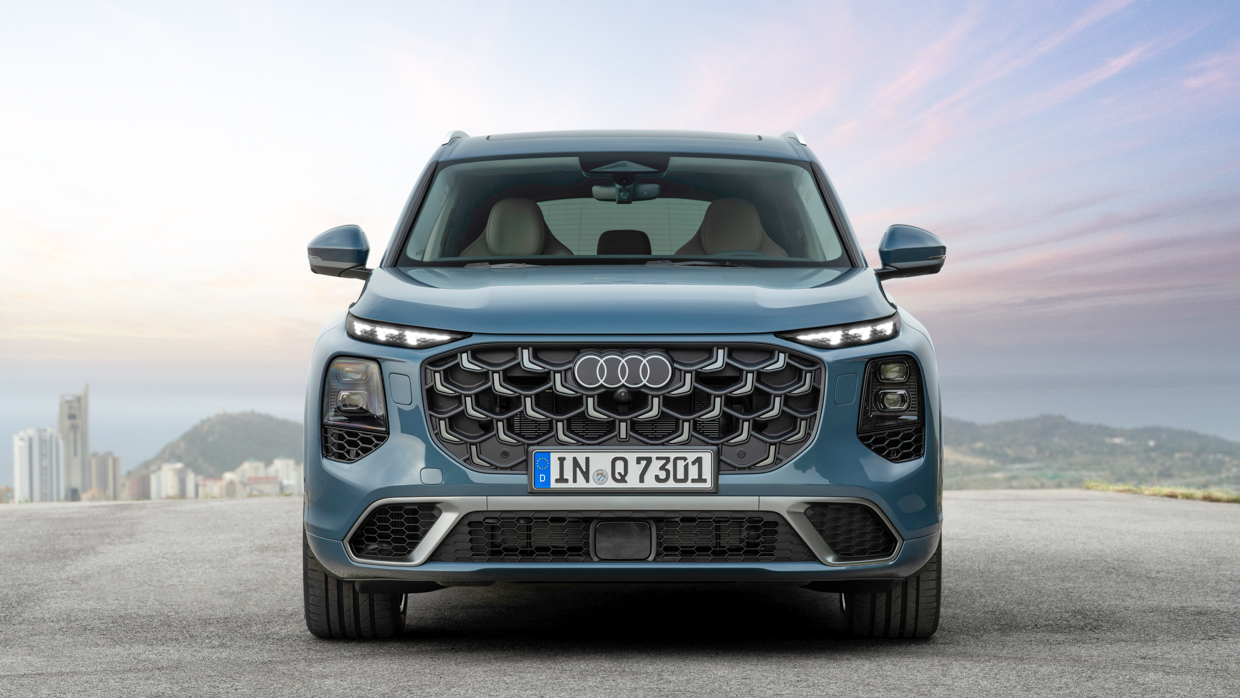 New Audi Q7 revealed! Q1 2027 release date for V6 TDI models with Australia set to add PHEV model