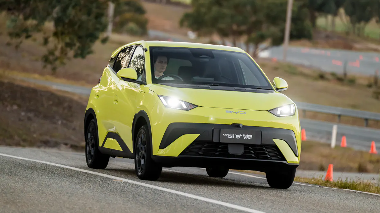 BYD almost beats Toyota in record-breaking month for new car sales